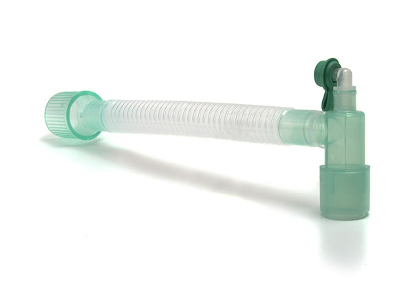 Gänsegurgel PE flexibel 22ID / Winkeladapter 22AD-15ID mit Luer Port